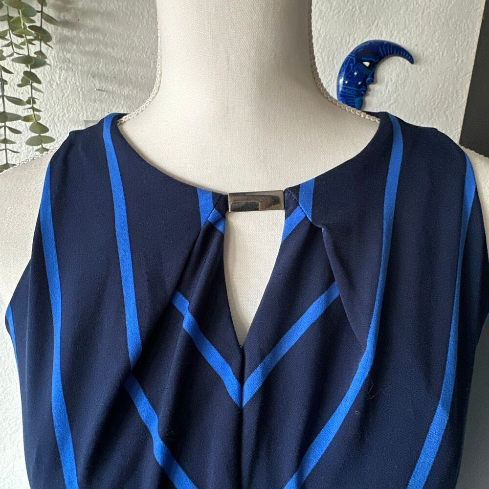 Liz Claiborne Size Small Blue and black Striped Sleeveless dress - Picture 4 of 7